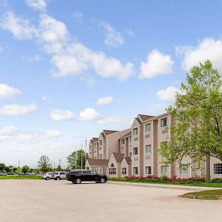 Microtel Inn & Suites By Wyndham Bellevue Exterior photo